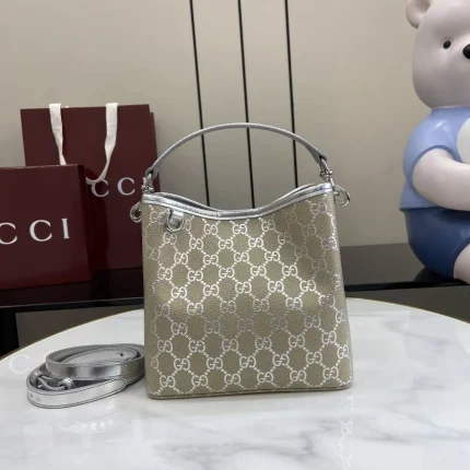 UbestLuxury Gucci GG Emblem Handbag 19cm main product photo SKU GU25705