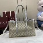 UbestLuxury Gucci GG Emblem Handbag 30cm main product photo SKU GU25707