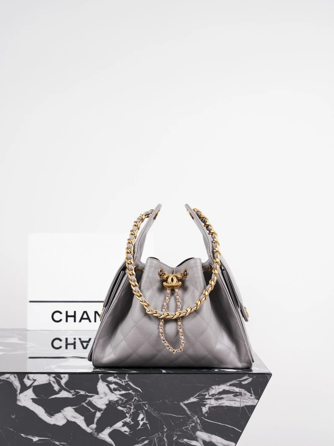 1-196 UbestLuxury Chanel Chanel 25Bag Handbag 30cm main product photo SKU CH30730