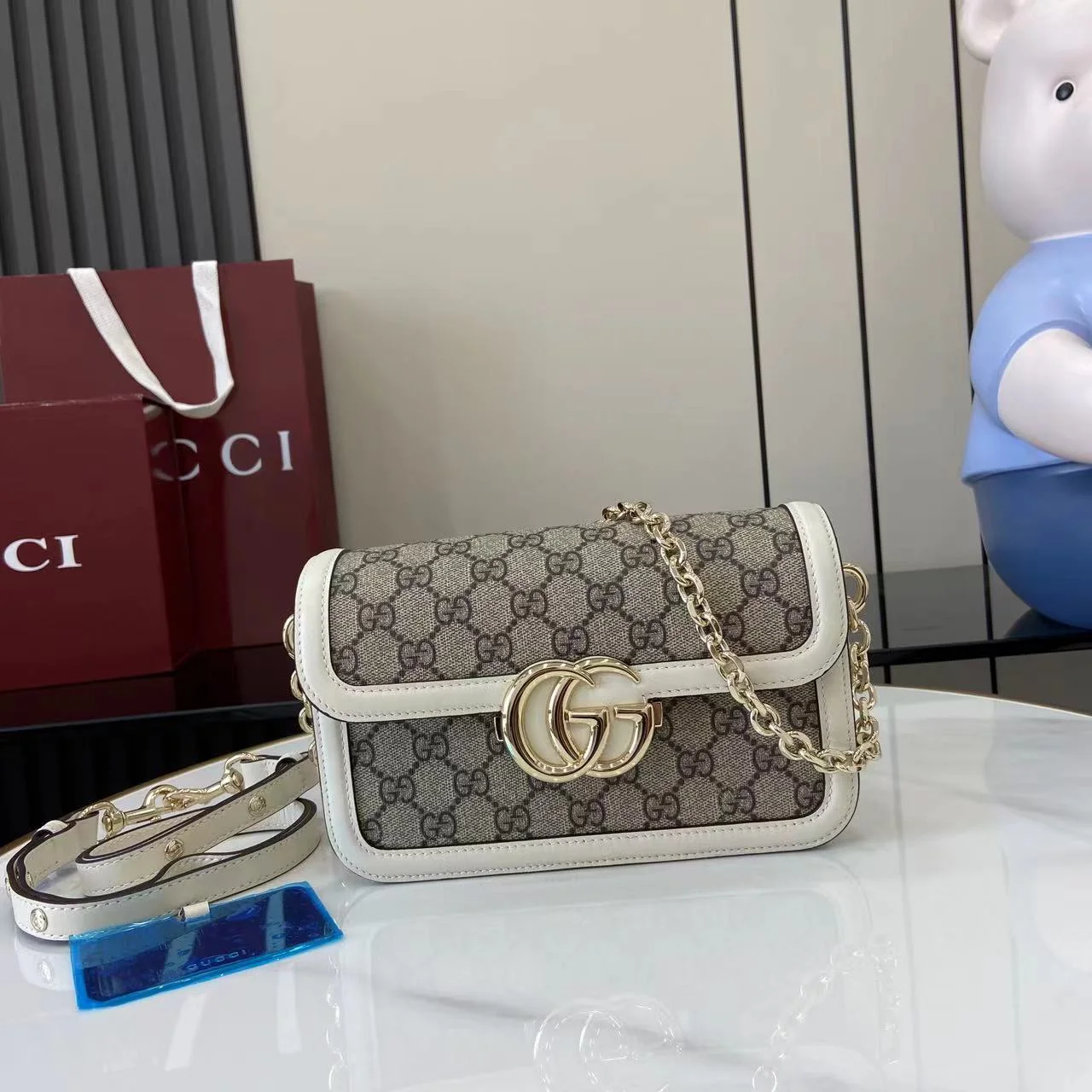 1-1984 UbestLuxury Gucci Gucci Go Shoulder Bag 21.5cm main product photo SKU GU25752