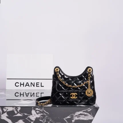 UbestLuxury Chanel Chanel hobo Handbag 19cm main product photo SKU CH30731