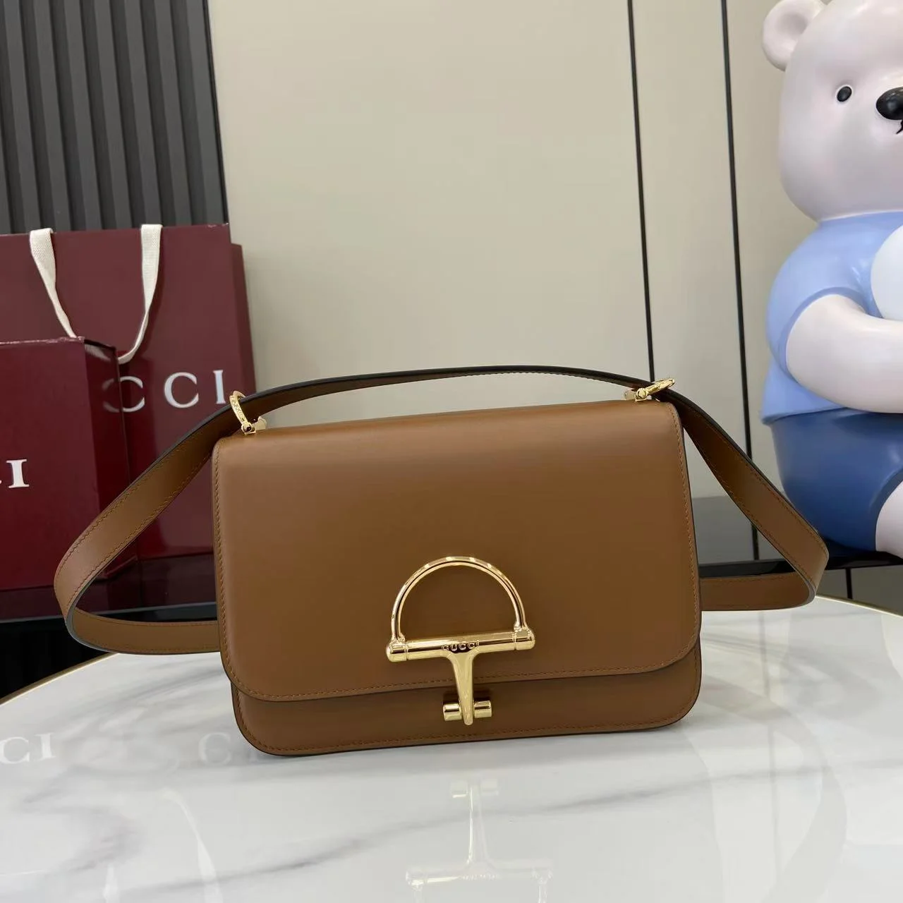 1-2010 UbestLuxury Gucci Gucci Siena Shoulder Bag 22.5cm main product photo SKU GU25763
