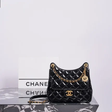 UbestLuxury Chanel Chanel hobo Handbag 22.5cm main product photo SKU CH30732
