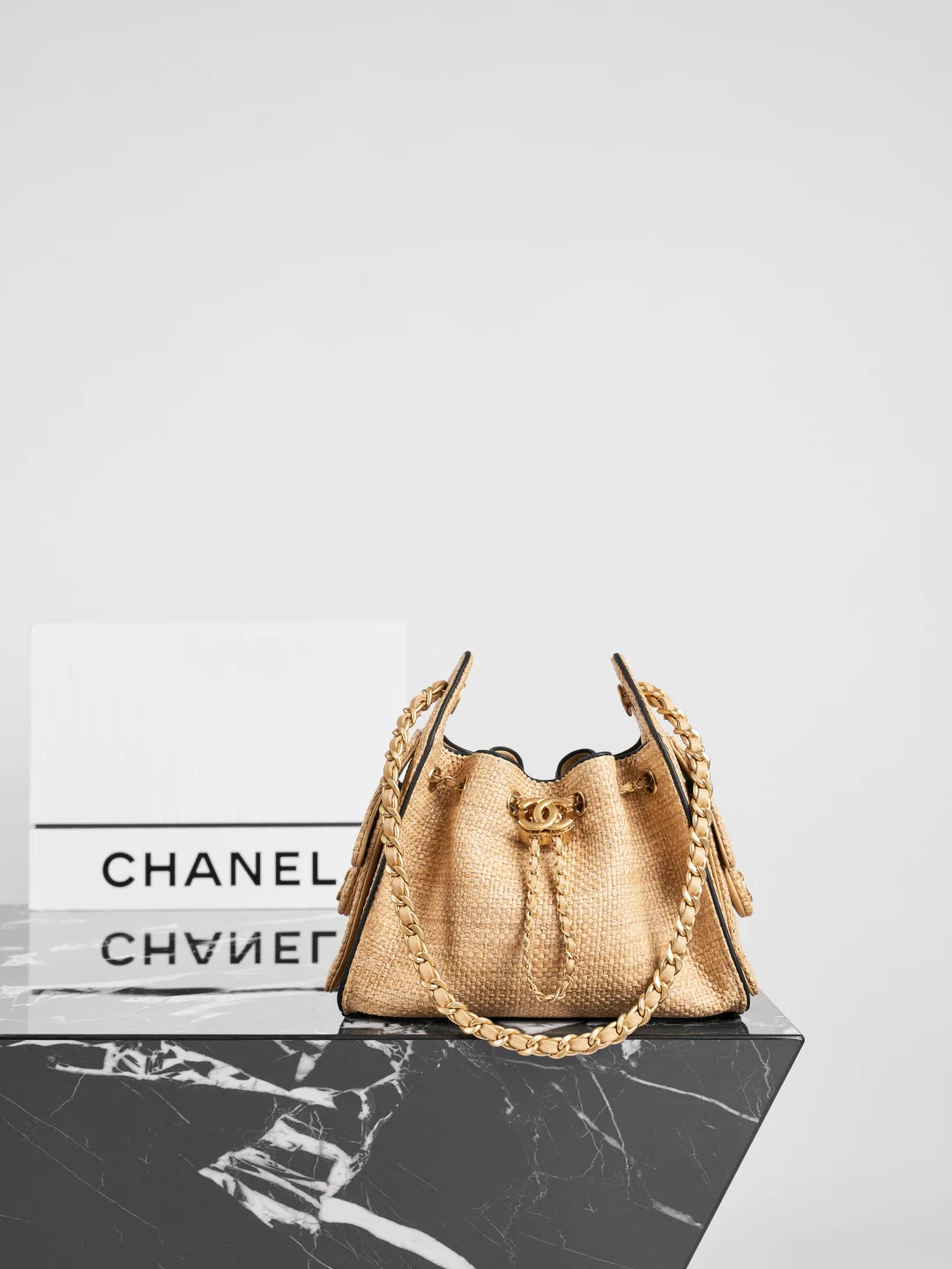 1-210 UbestLuxury Chanel Chanel Chanel Bucket Bag 22.5cm main product photo SKU CH30738