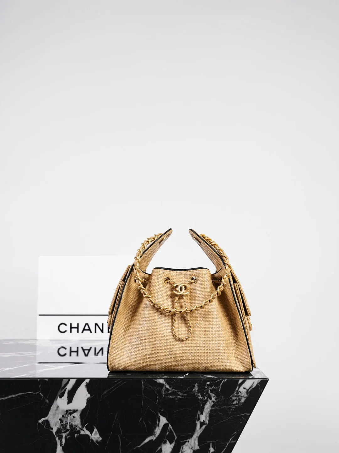1-213 UbestLuxury Chanel Chanel Chanel Bucket Bag 30cm main product photo SKU CH30741