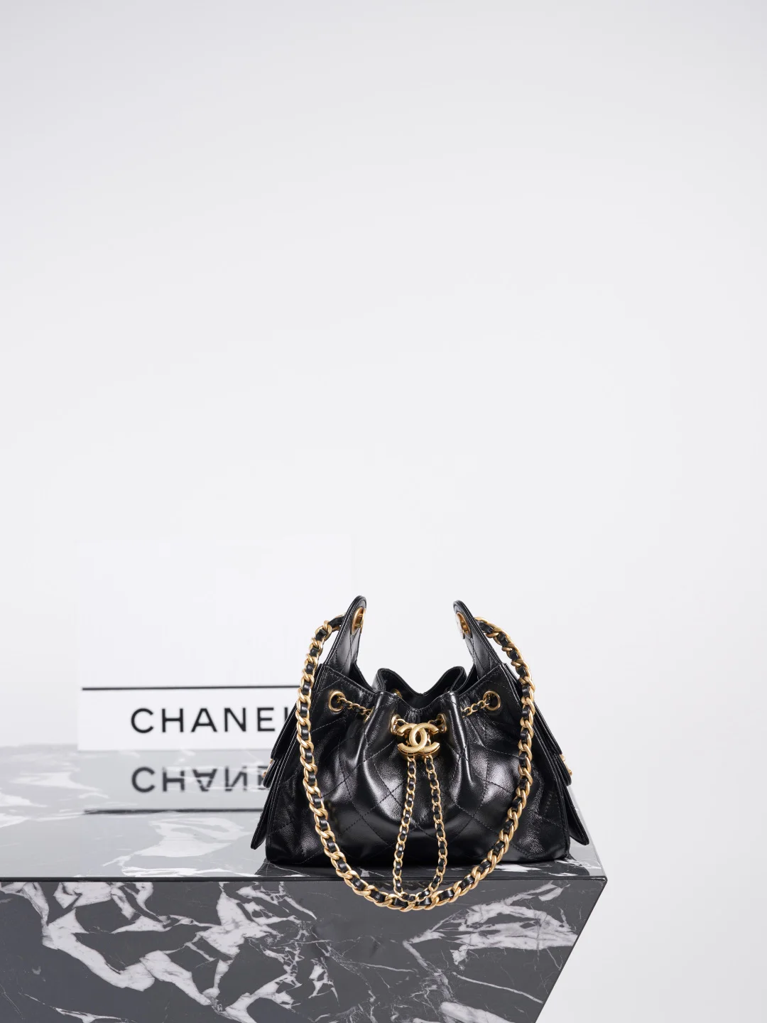 1-224 UbestLuxury Chanel Chanel 25Bag Handbag 22cm main product photo SKU CH30748