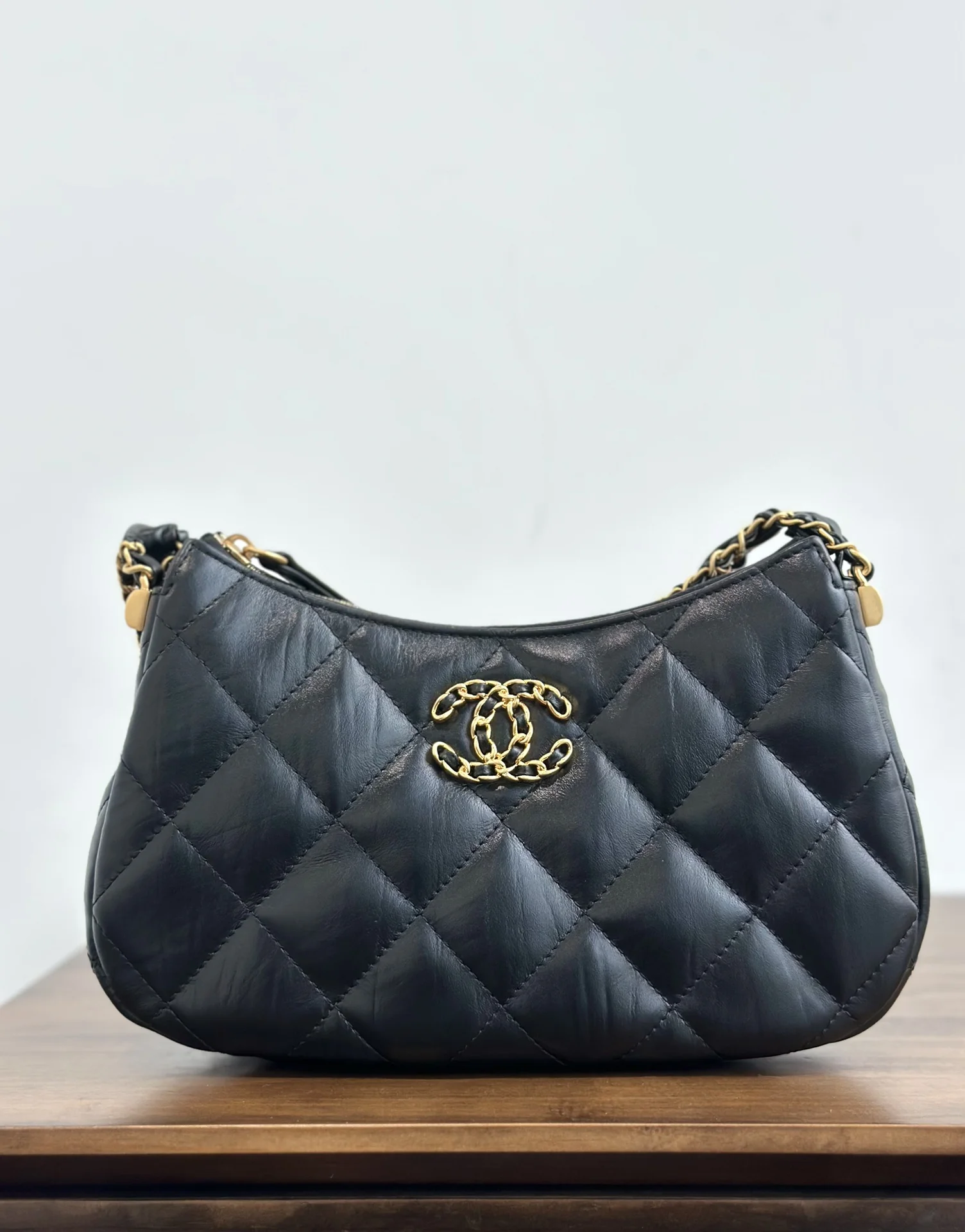 1-262 UbestLuxury Chanel AP4422-9 Handbag 23.5cm main product photo SKU CH30768