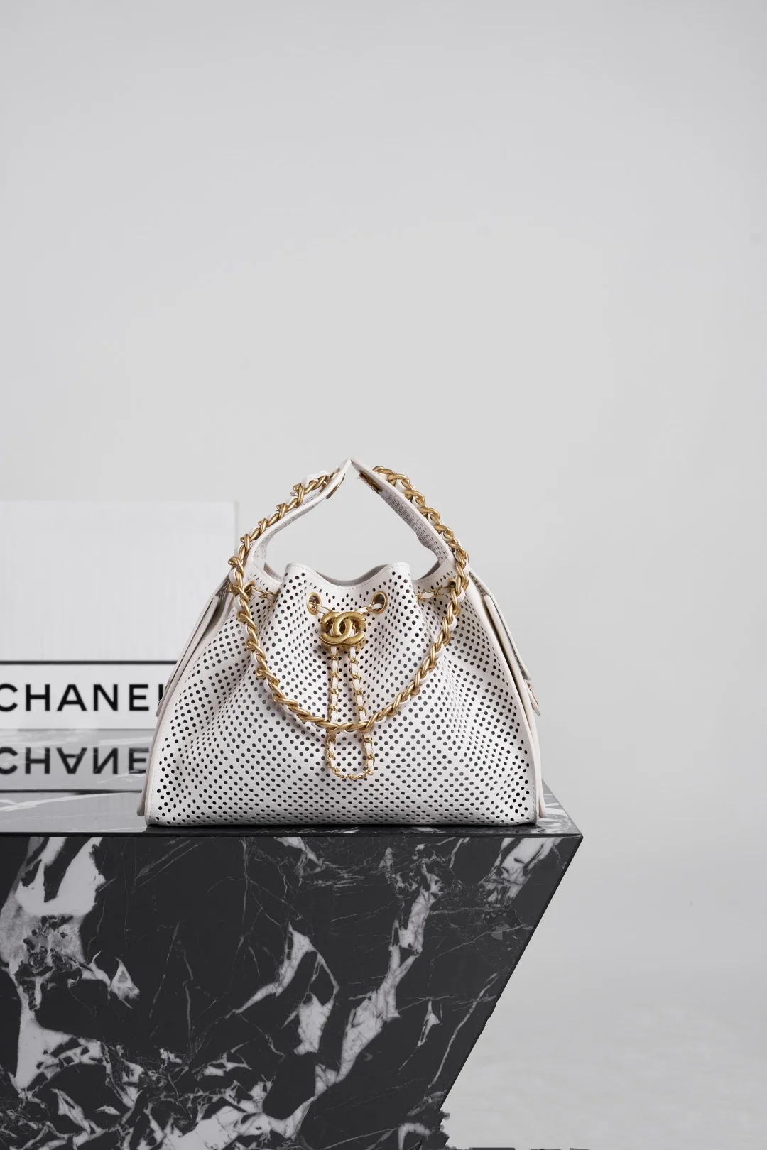 1-276 UbestLuxury Chanel Chanel 25Bag Handbag 30cm main product photo SKU CH30776