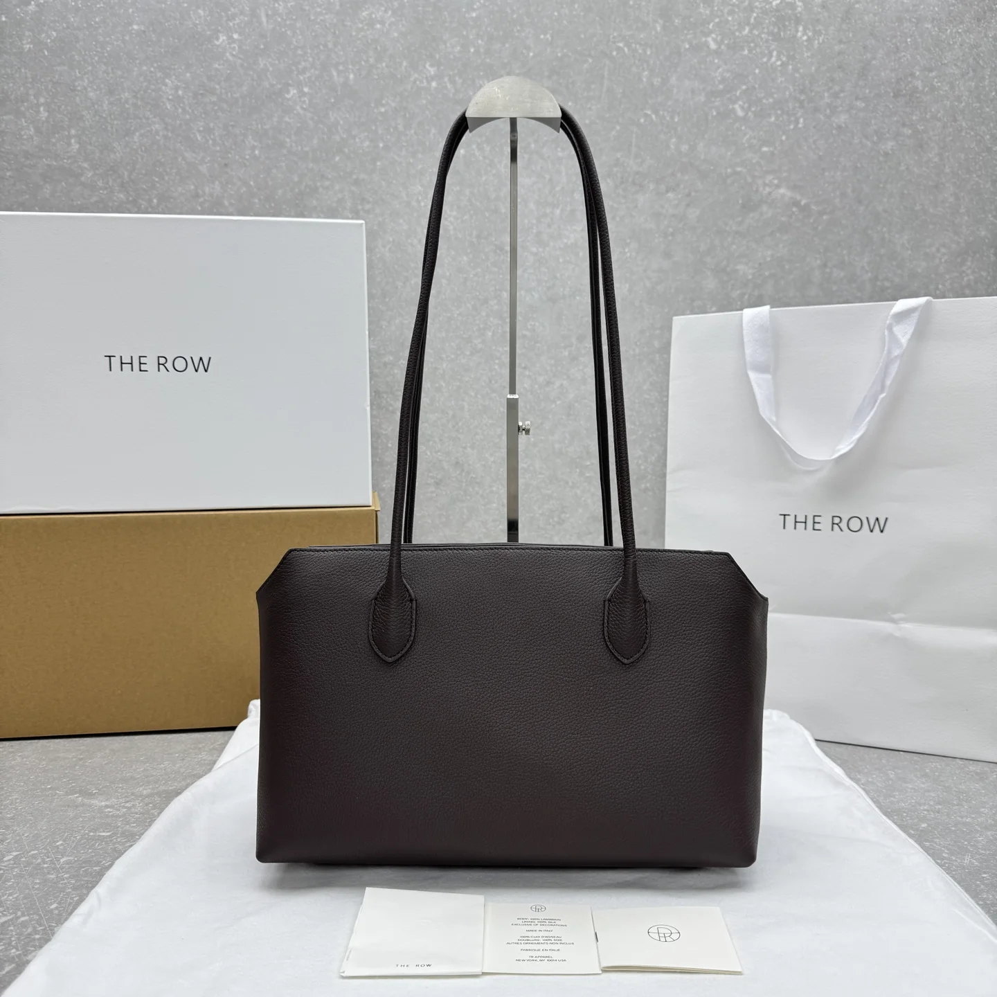 1-3282 The Ro* Terrasse Underarm Bag - Calfskin Leather - Image 1