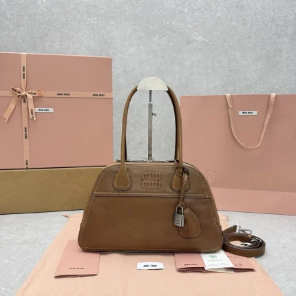 Miu Miu collection image