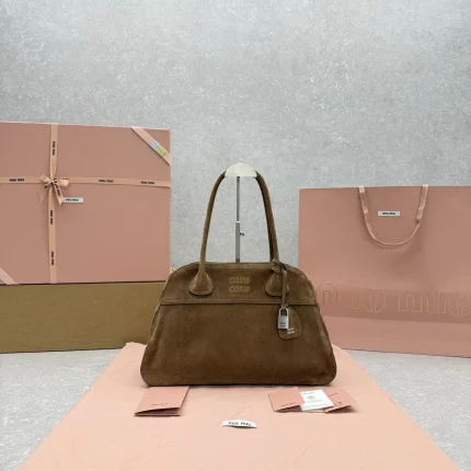 Miu Miu collection image