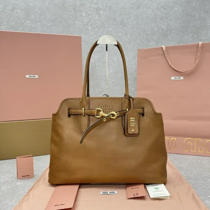 Miu Miu collection image
