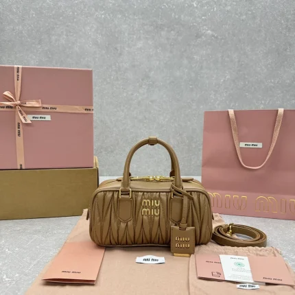 Miu Miu collection image
