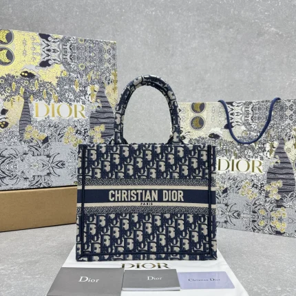 Louis Vuitton collection image