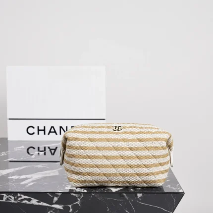 UbestLuxury Chanel Chanel 26 Spring/Summer Zip Pouch 22cm main product photo SKU CH30641