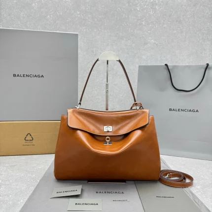 Balenciaga collection image