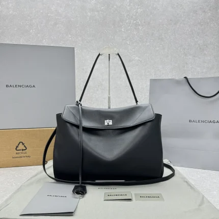 Balenciaga collection image