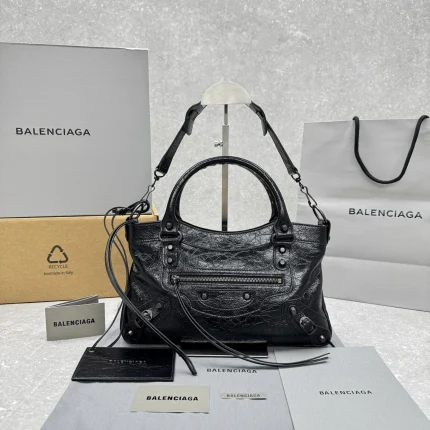 Balenciaga collection image