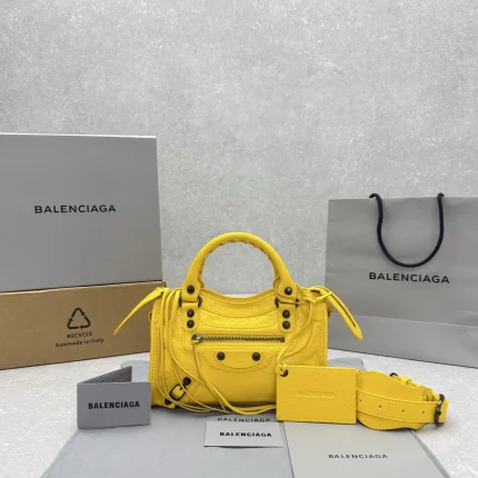 Balenciaga collection image
