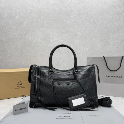 Balenciaga collection image