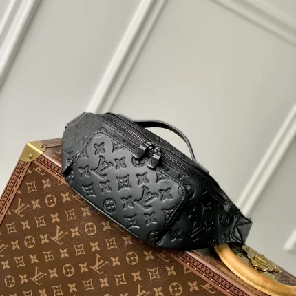 Louis Vuitton collection image
