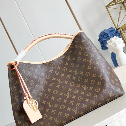 Louis Vuitton collection image