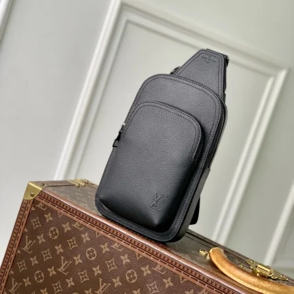 Louis Vuitton collection image