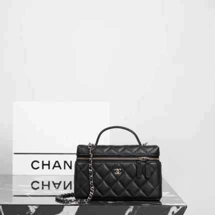 UbestLuxury Chanel Chanel 25P LP Box Shoulder Bag 19.5cm main product photo SKU CH30827