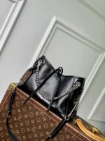 Louis Vuitton Handbag 26cm