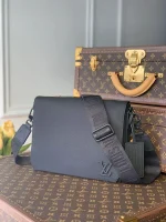 AEROGRAM Handbag 30.5cm
