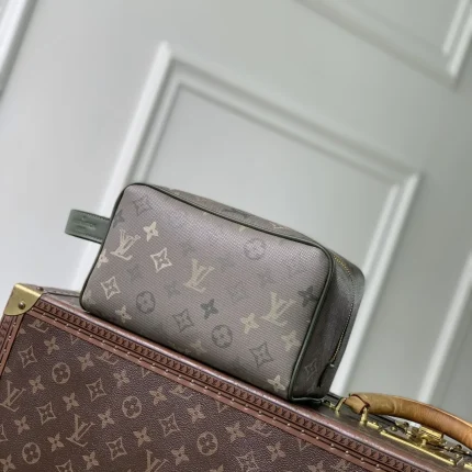 Louis Vuitton collection image