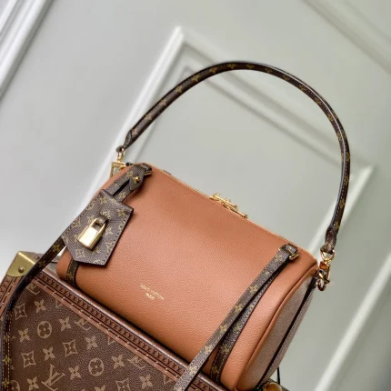Louis Vuitton collection image