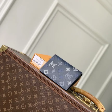 Louis Vuitton collection image