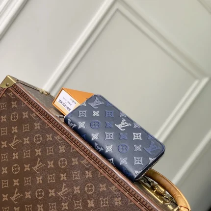 Louis Vuitton collection image