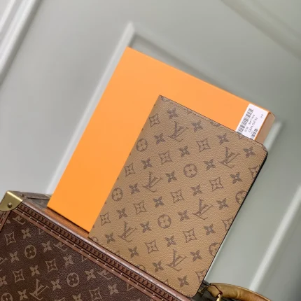 Louis Vuitton collection image
