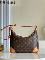 Louis Vuitton Shoulder Bag 30cm