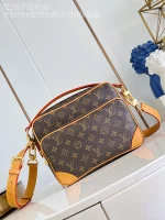Louis Vuitton Shoulder Bag 28.5cm