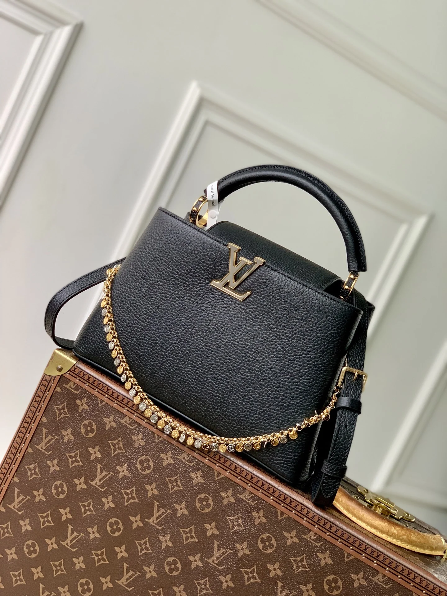 1-4022 LV Confetti Handbag 31.5cm - Image 1