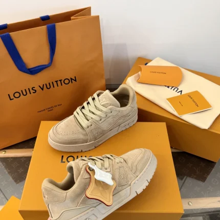 Louis Vuitton collection image