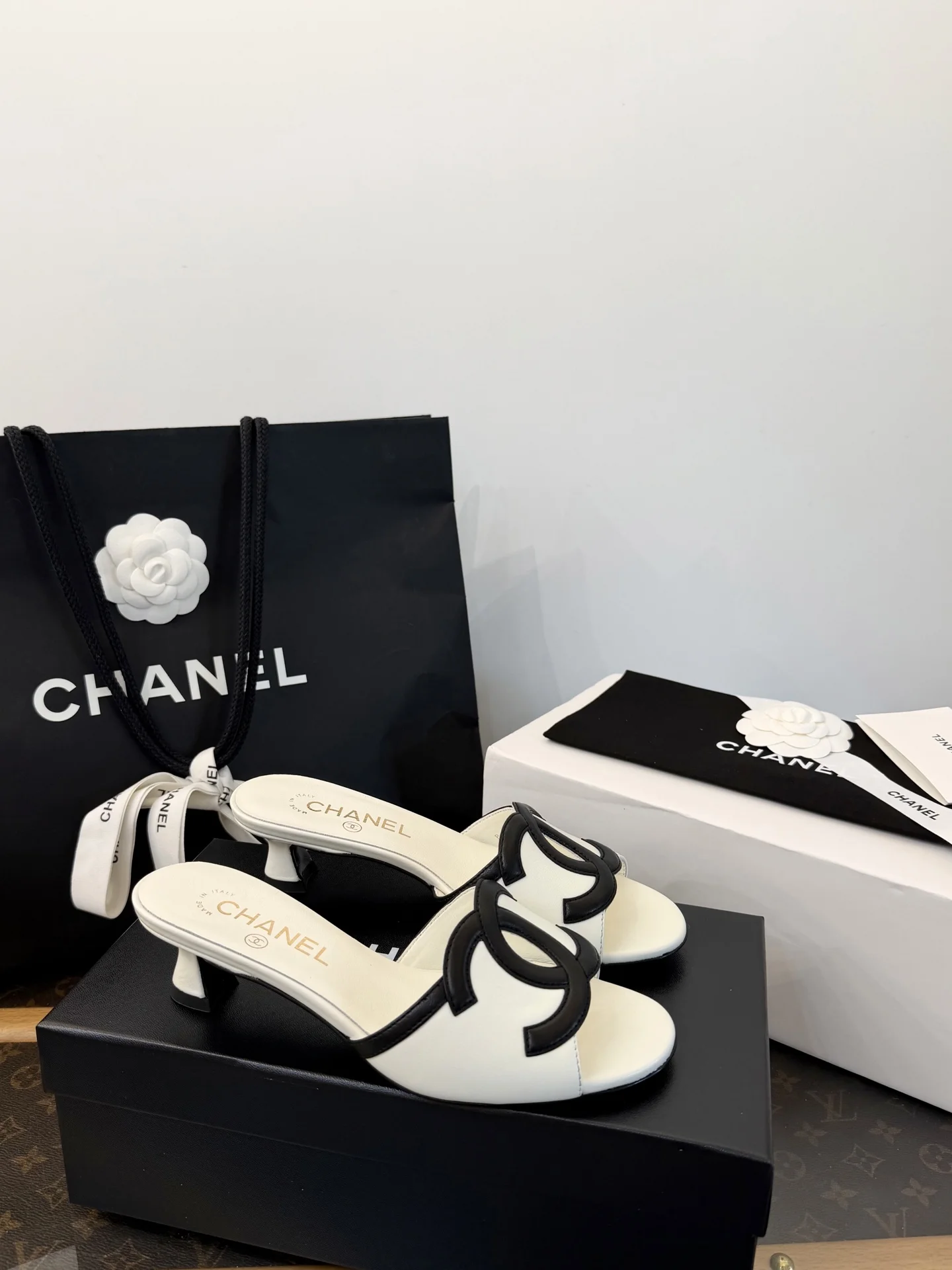 1-4147 Chanel Sandals - Image 1