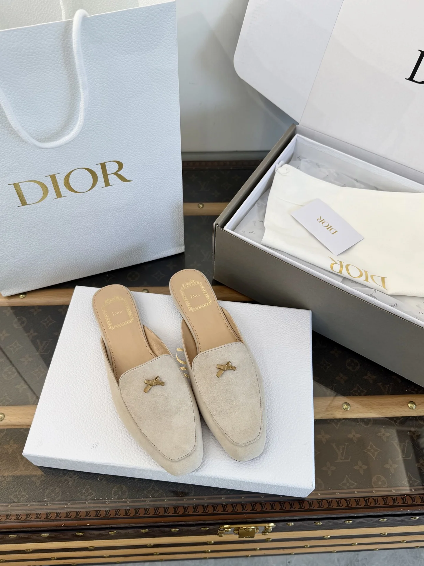 1-4248 Dior Or Baby Bow Loafers - Image 1