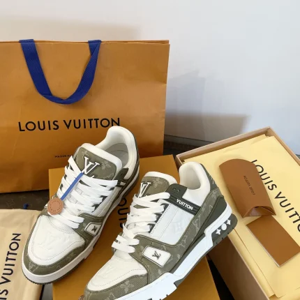 Louis Vuitton collection image