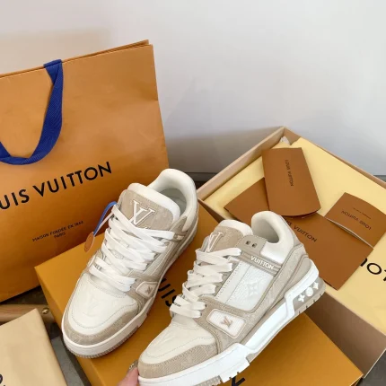 Louis Vuitton collection image