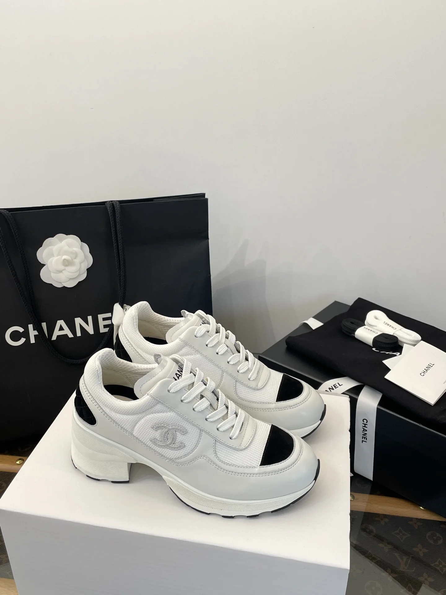 1-4398 Chanel 2025K 4cm Thick Heel Sneakers - Image 1