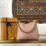 Louis Vuitton MULTIPASS Handbag 30cm