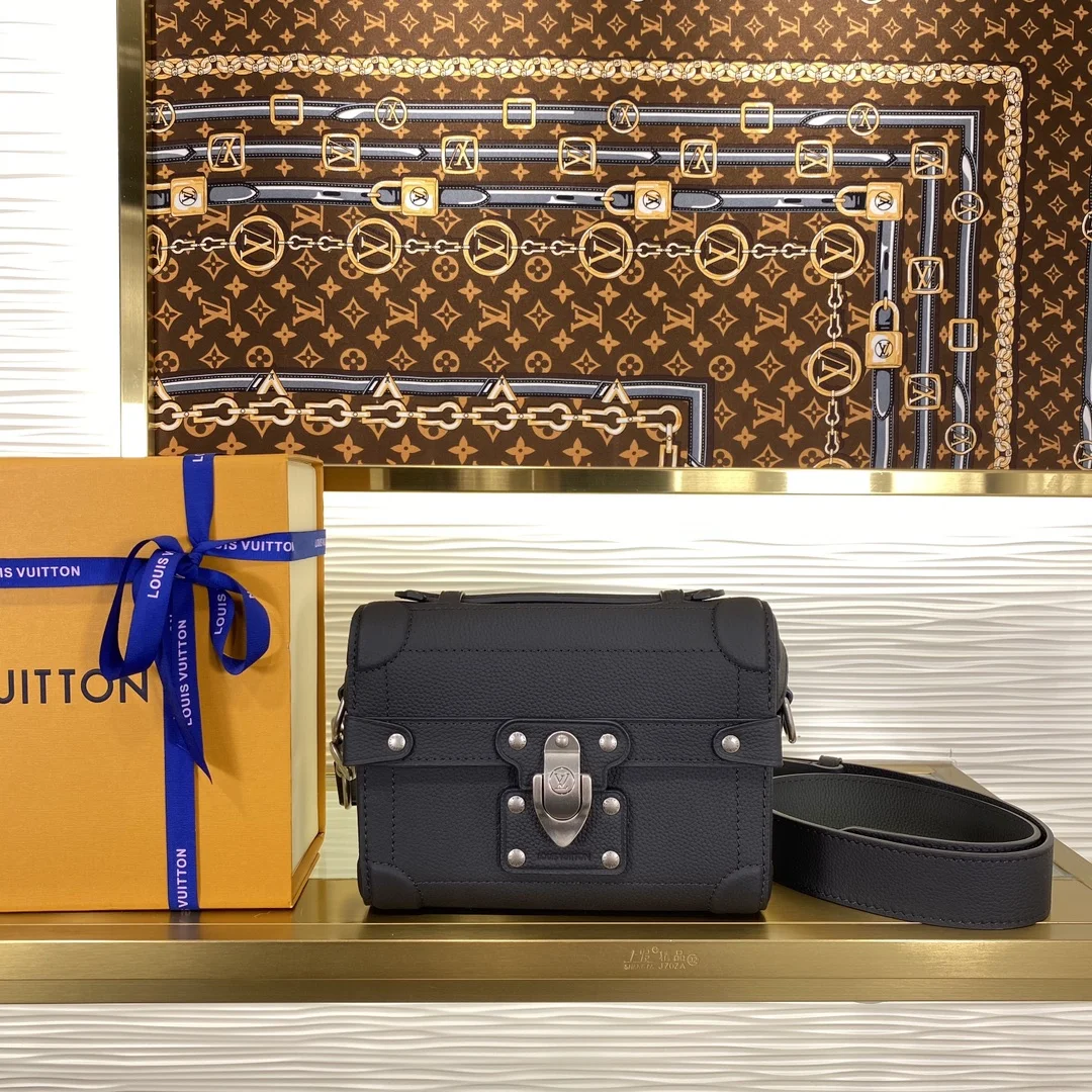 1-4500 Louis Vuitton SOUL TRUNK Handbag Case 19cm - Image 1