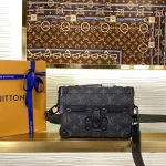Louis Vuitton SOUL TRUNK Handbag Shoulder Bag 19cm