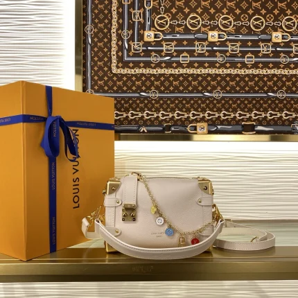 Louis Vuitton collection image