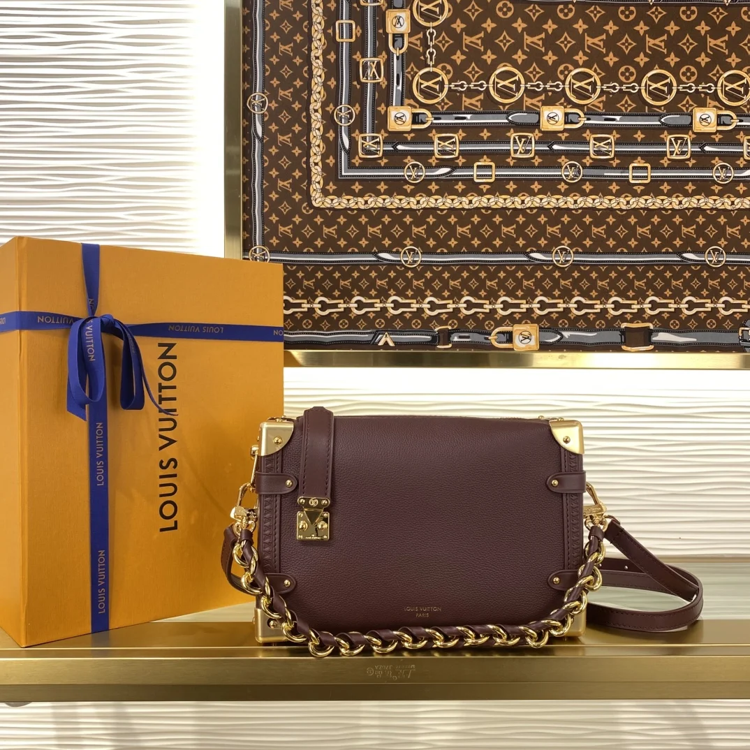 1-4540 Louis Vuitton Side Trunk MM Case 23.5cm - Image 1