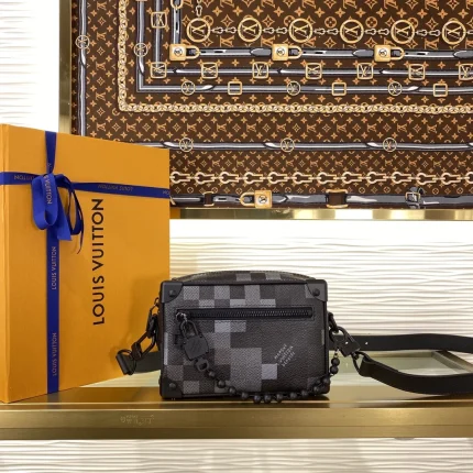 Louis Vuitton collection image